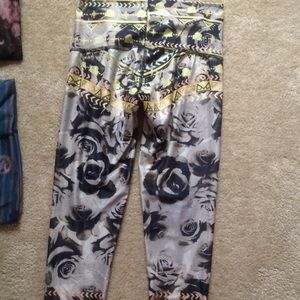 SOLD Teeki S desert rose hot pants